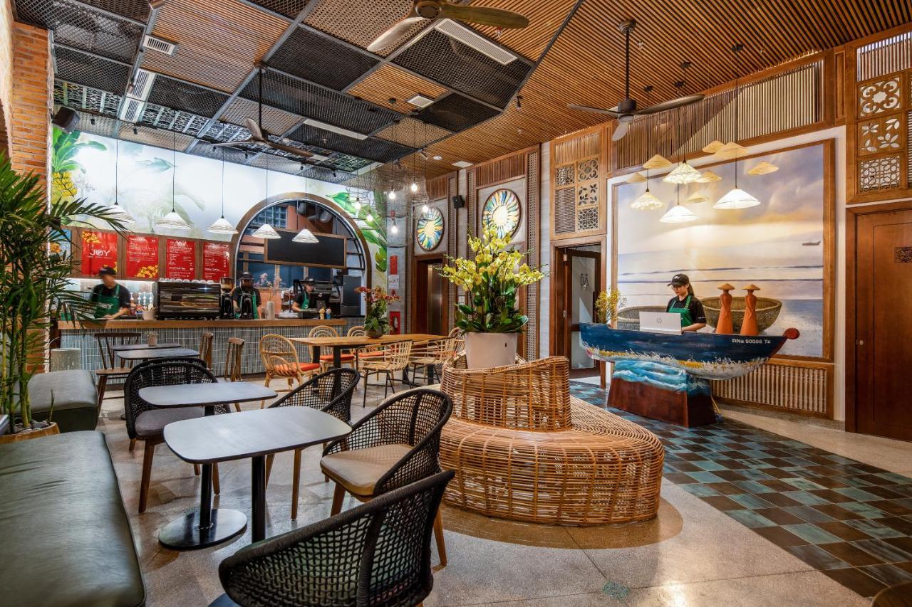 Seahorse Tropical Da Nang Hotel By Haviland Εξωτερικό φωτογραφία